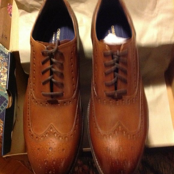 Leather Wingtip Oxford Dress Shoes 